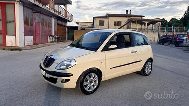 Lancia Ypsilon 1.3 Multijet 16V Platino