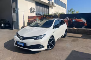 TOYOTA Auris Touring Sports 1.8 style cvt