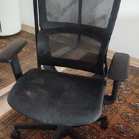 poltrona d autore molto tecnica