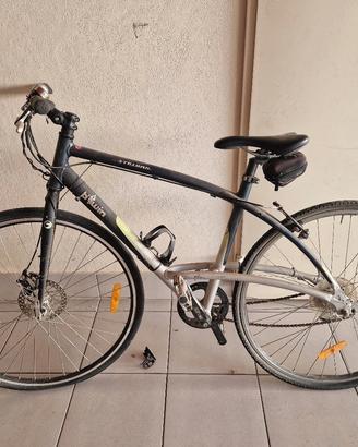 bicicletta tipo MTB gravel Triban 5 taglia L