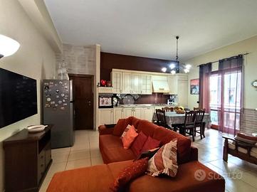 5 LOCALI A SANTA MARIA A VICO