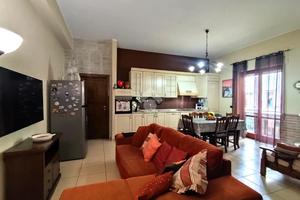 5 LOCALI A SANTA MARIA A VICO