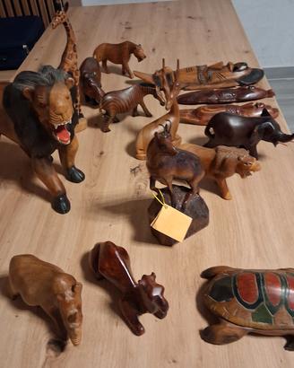 Lotto oggetti in legno