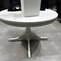Tavolo tondo Ikea