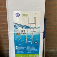 Scaletta piscina fuori terra