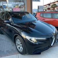 Alfa Romeo Stelvio 2.2 Turbodiesel 160 CV AT8 RWD 