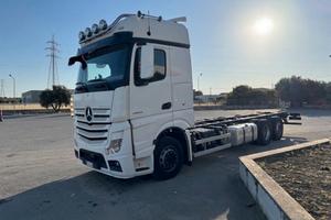 Mecedes actros