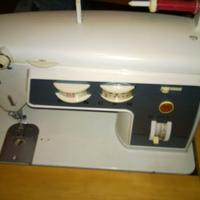 macchina da cucire Singer 744 elettrica