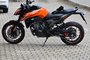 ktm duke 790 L