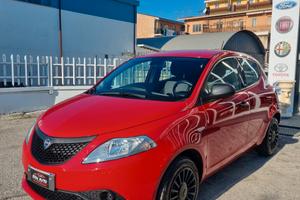 Lancia Ypsilon 1.2 69 CV 5 porte S&S Gold