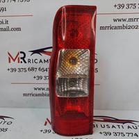 STOP FANALE POSTERIORE SINISTRO FORD Transit Serie