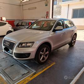 AUDI Q5 1ª serie - 2010