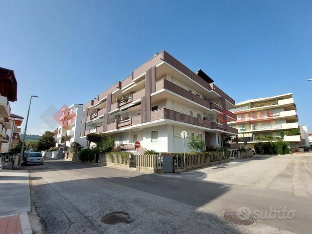 Appartamento Alba Adriatica [Cod. rif 3086241VRG]