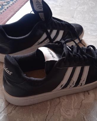 Scarpe da uomo Adidas, nere, n.  44,