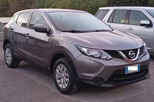 Nissan Qashqai 1.2 DIG-T Tekna