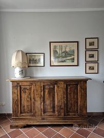 Mobile antico in legno