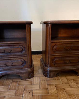 Comodino e cassettiera
