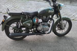 ROYAL ENFIELD Bullet 500 DLX Classic