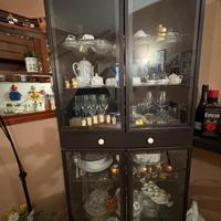 credenza a vetro