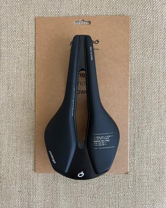Sella Prologo Nago R4 NACK 137