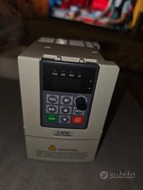 Inverter di Frequenza 2.2 kW 220V – Regolatore Vel