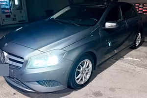 MERCEDES CLASSE A200