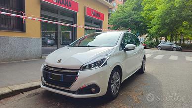 Privato vende. Unico proprietario. Cinghia appena