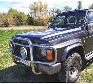 KIT PARAFANGHI NISSAN PATROL GR 88-97
