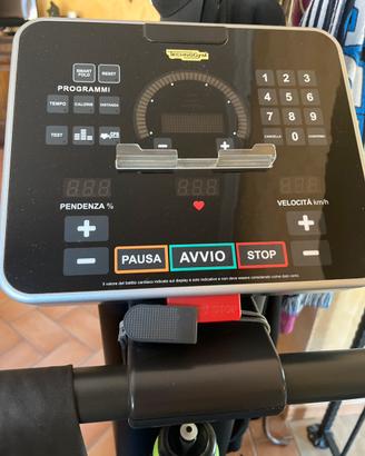 Tapis roulan professionale technogym spazio forma