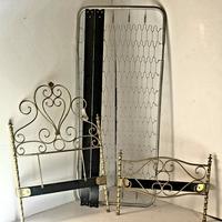 Letto singolo in ottone con rete