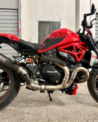 DUCATI MONSTER 1200R