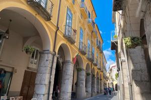 Negozio sul Corso Umberto I - Nuda Proprieta'