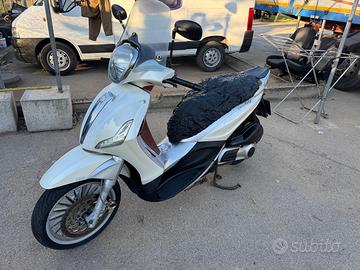Piaggio Beverly 300s