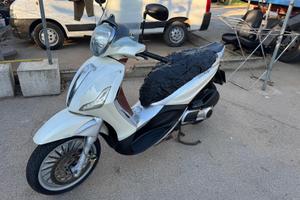 Piaggio Beverly 300s