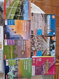 Libri scolastici per superiori 