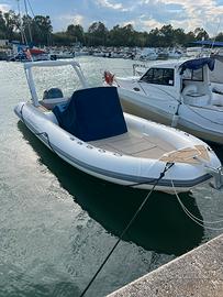 Gommone Capelli 800 - motore 250 Yamaha