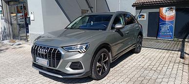Audi Q3 35 2.0 tdi Business Advanced s-tron ProMMo