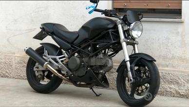 Ducati Monster 600 Dark