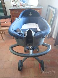 Carrozzino Stokke completo di navicella