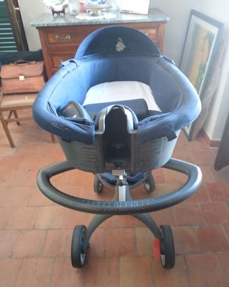 Carrozzino Stokke completo di navicella