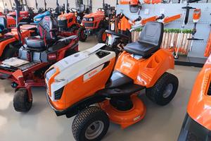 Trattorino tagliaerba Stihl RT 4112 SZ V Twin