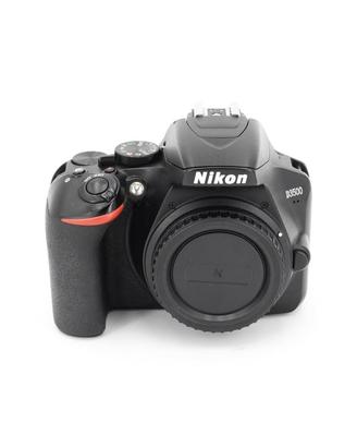 Nikon D3500