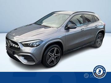 Mercedes-Benz GLA 250 e Plug-in hybrid Automa...