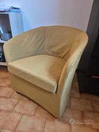 Poltrona a pozzetto color kaki