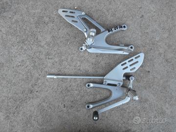 staffa supporto pedana yamaha r1 2007 2008