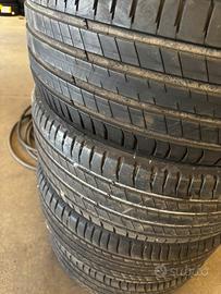 Gomme  Michelin 235/55-19