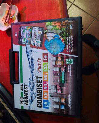 Acquatest JBL pro acquario valigia