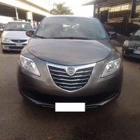 Lancia Ypsilon 1.2 69 CV 5 porte S&S Silver