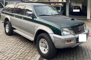 Pick Up - Mitsubishi L200 - 2.5 TDI 4x4 Inseribile