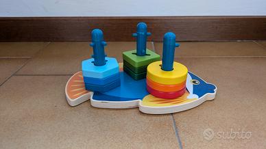 Gioco in legno motricità ad incastro